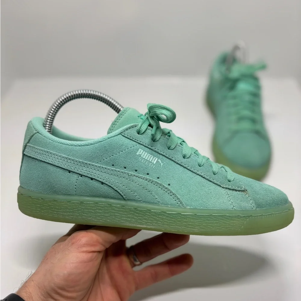 Puma Suede Classic Mint Green Iced Sole Sneakers Size US 6.5C Translucent Sole - Picture 11 of 13